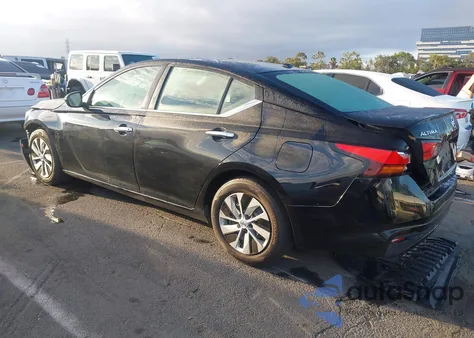 2019 Nissan Altima S z USA, uszkodzony, nr VIN 1N4BL4BV8KC145648